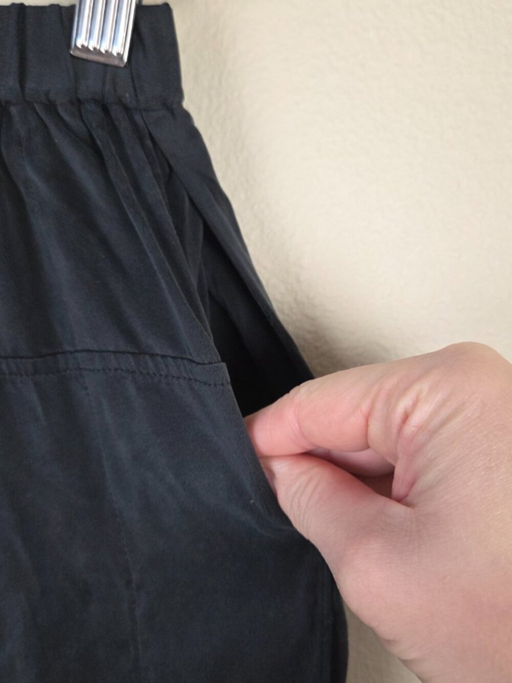 Quince Washable 100% Silk Pajama Pants Size S Black Breezy Flowy Sustainable - Picture 8 of 12